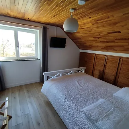 Au Louis D'or, Pour 6 Personnes , Hébergement de vacances Lierneux