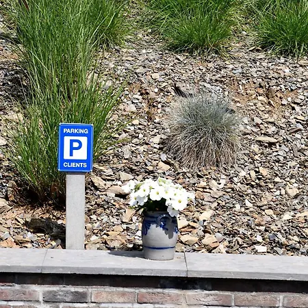 Au Louis D'or, Pour 6 Personnes ,