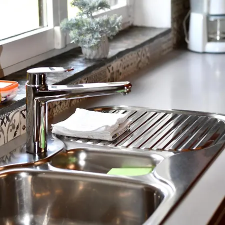 Au Louis D'or, Pour 6 Personnes , *